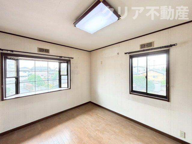 【子供部屋】 | 伊勢崎市若葉町　軽量鉄骨造中古住宅　土地85坪！