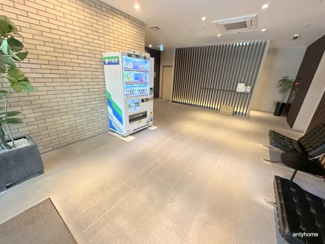 ハビテ靭センターコート　仲介手数料無料のロビー