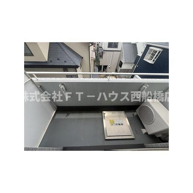 Ｒ－ＳＴＹＬＥ南行徳のバルコニー