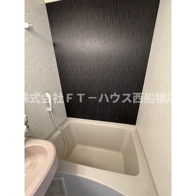 Ｒ－ＳＴＹＬＥ南行徳の浴室