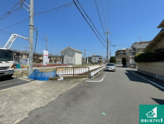 京都市西京区上桂前田町　第1期　新築一戸建ての前面道路含む現地写真|現在建築中！落ち着いた街並みで新生活を始めることが出来そう！周辺の物件も併せてご紹介させて頂きます！