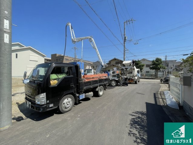 京都市西京区上桂前田町　第1期　新築一戸建ての外観|周辺は落ち着いた街並みの住宅地！子育てがしやすい住環境です！まだ未完成ですが、現地でしかわからない事もございます。是非一度ご覧ください。