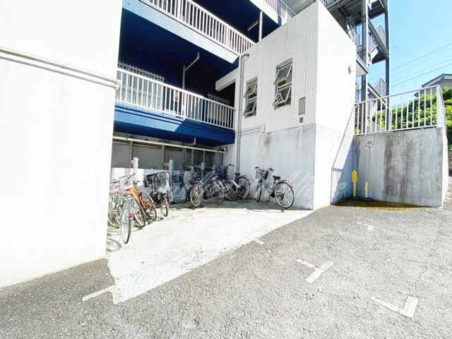 WITH PLACE MORISAKIのその他共用部分|駐輪スペースあり♪
