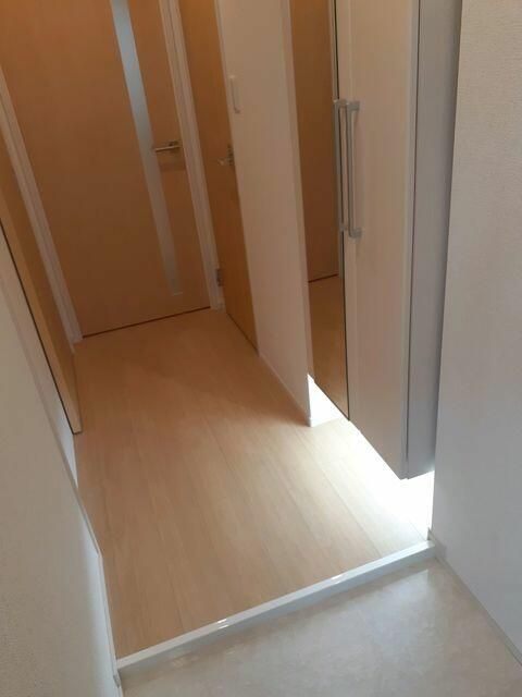 グランシャルマンの玄関