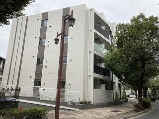 グランシャルマンの外観