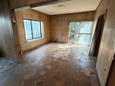 【居間・リビング】 | 裾野市桃園貸家 | 使いやすい居間です