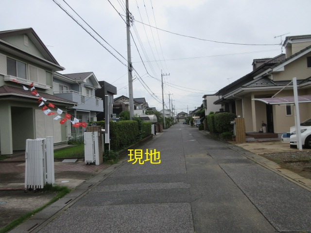 中古戸建　熊谷市妻沼東2-91-14（リフォーム住宅）の前面道路含む現地写真