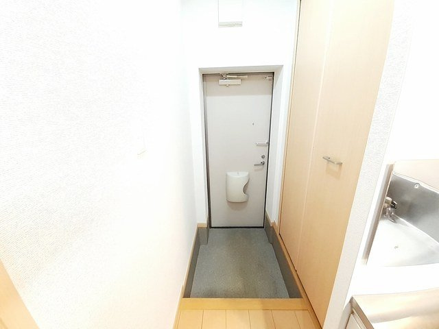 グレイスフルガーデンの玄関
