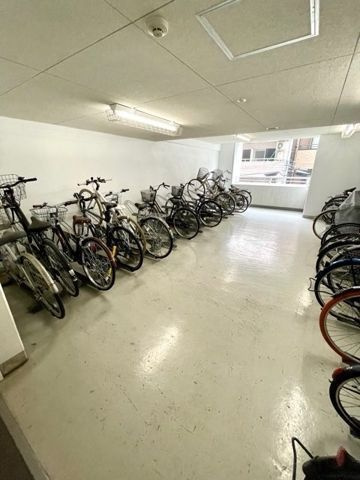 レジディア錦糸町の駐車場|駐輪場