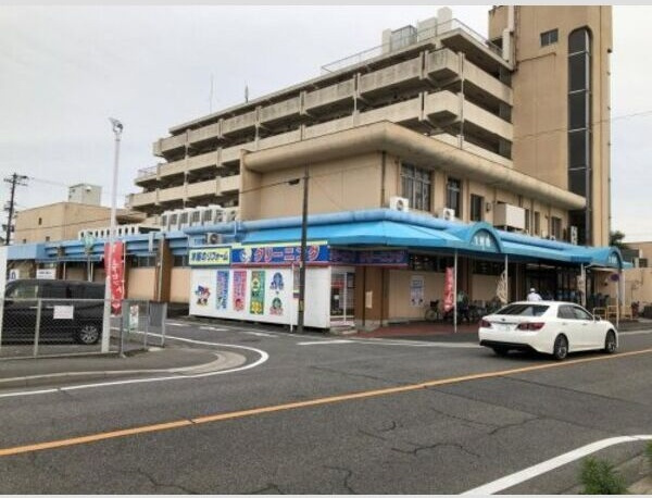 コースマスY.Mの周辺