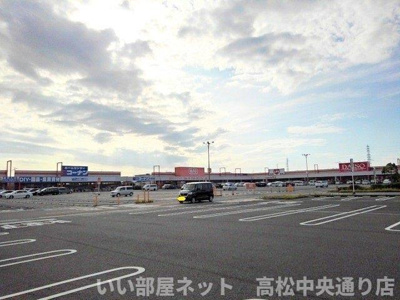 【周辺】 | ブエナ　スエルテＢ | イオンタウン多度津まで1500m