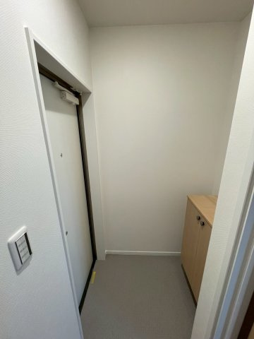 【玄関】