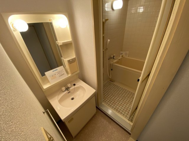 独立洗面化粧台付き☆