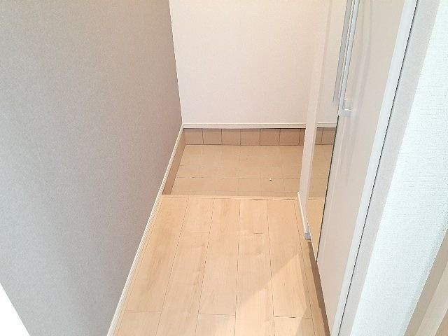 レジデンス港南の玄関