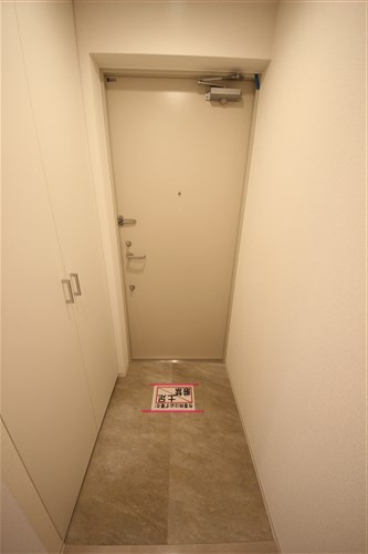 【玄関】 | セレニテ心斎橋グランデ