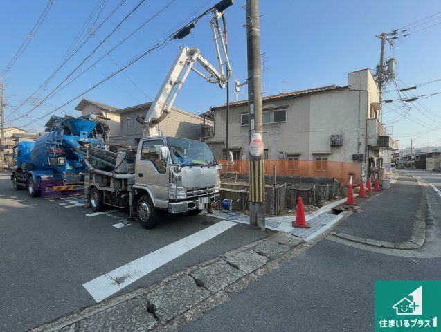 ★京田辺市東古森　新築一戸建ての外観|周辺は落ち着いた街並みの住宅地！子育てがしやすい住環境です！まだ未完成ですが、現地でしかわからない事もございます。是非一度ご覧ください。