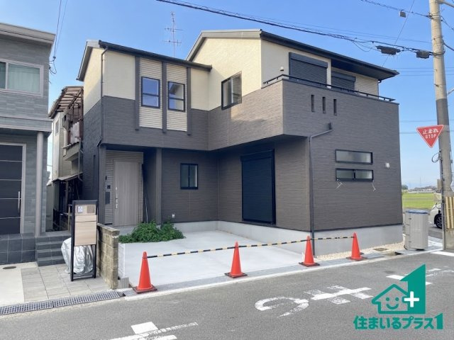 ★京田辺市東古森　新築一戸建ての外観|現在建築中！落ち着いた街並みで新生活を始めることが出来そう！周辺の物件も併せてご紹介させて頂きます！