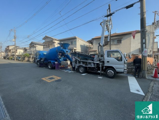 ★京田辺市東古森　新築一戸建ての前面道路含む現地写真|現在建築中！落ち着いた街並みで新生活を始めることが出来そう！周辺の物件も併せてご紹介させて頂きます！