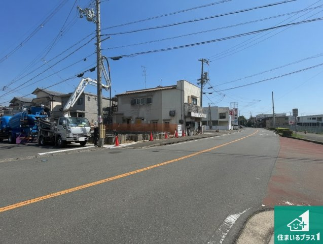 ★京田辺市東古森　新築一戸建ての前面道路含む現地写真|現在建築中！落ち着いた街並みで新生活を始めることが出来そう！周辺の物件も併せてご紹介させて頂きます！