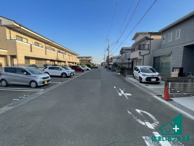 ★京田辺市東古森　新築一戸建ての前面道路含む現地写真|現在建築中！落ち着いた街並みで新生活を始めることが出来そう！周辺の物件も併せてご紹介させて頂きます！