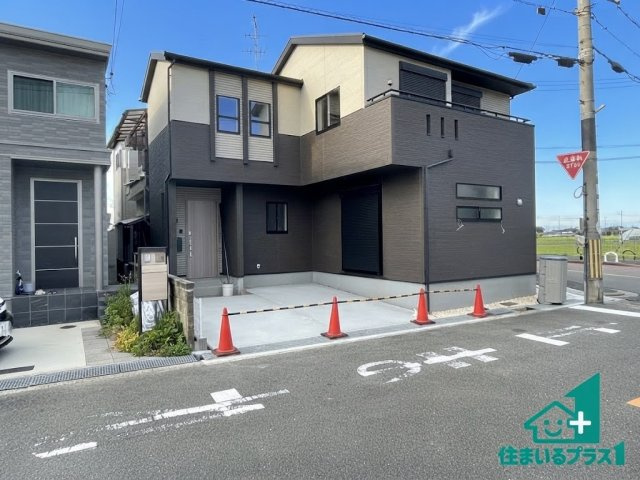 ★京田辺市東古森　新築一戸建ての外観|現在建築中！落ち着いた街並みで新生活を始めることが出来そう！周辺の物件も併せてご紹介させて頂きます！