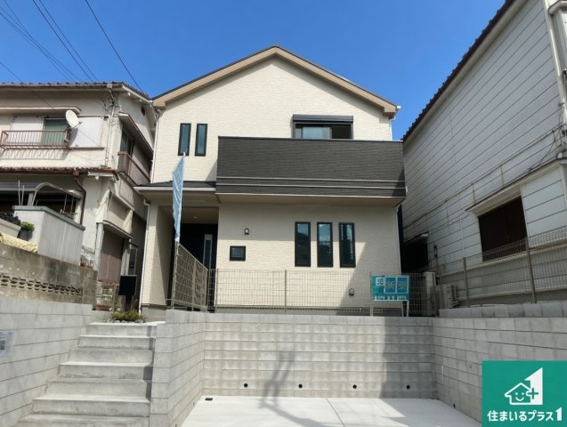 神戸市垂水区東垂水　新築一戸建ての外観|お客様に長く安心して住んでいだだける事にこだわった家づくり！住んでからのアフターサービスにもしっかりと取り組んでいます！