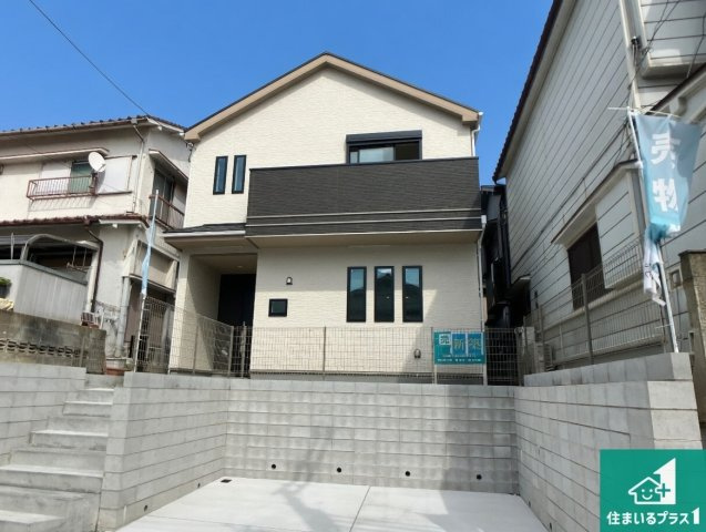 神戸市垂水区東垂水　新築一戸建ての外観|お客様に長く安心して住んでいだだける事にこだわった家づくり！住んでからのアフターサービスにもしっかりと取り組んでいます！