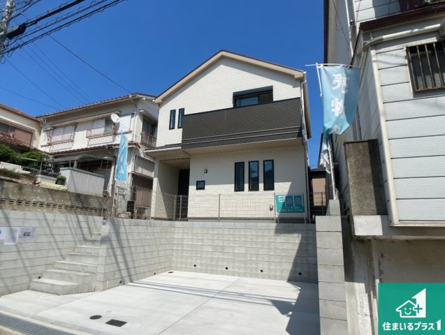 神戸市垂水区東垂水　新築一戸建ての外観|安心の10年保証！外観を美しく保ち、雨水で汚れを落とします！気になることがありましたら、お気軽にお問い合わせください！