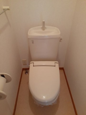 【トイレ】 | カーサセレノ | 清潔感のあるトイレです