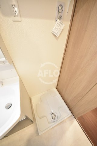 ファーストフィオーレ梅田イーストの洗面所|ファーストフィオーレ梅田イースト　室内洗濯機置き場
