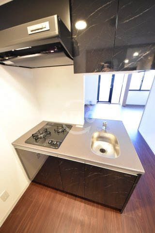 ファーストフィオーレ梅田イーストのキッチン|ファーストフィオーレ梅田イースト　カウンターキッチン