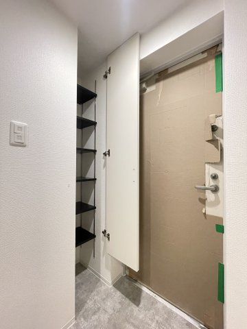 【玄関】 | セレニテ難波グランデシュッド