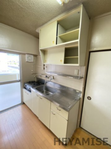 ビレッジハウス末石3号棟のキッチン|※同間取りの別号室の写真です※