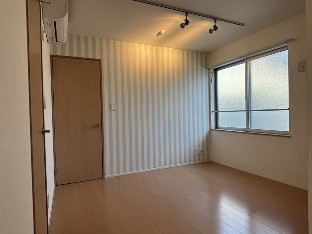 コンシェルジュ中馬込の居間・リビング|※別部屋参考写真