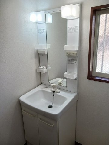 【洗面所】 | サンシャインヒルズ | 洗面所です