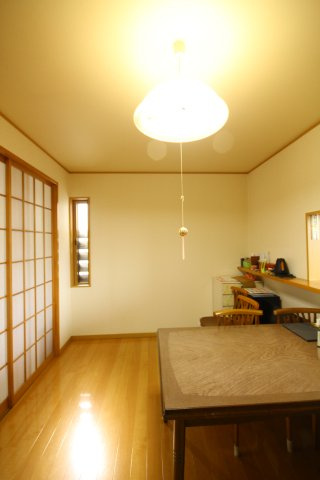 米沢市下花沢１丁目二階建て中古住宅のダイニング
