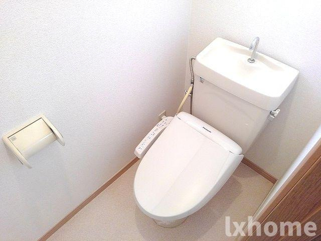サニーエクセレントのトイレ