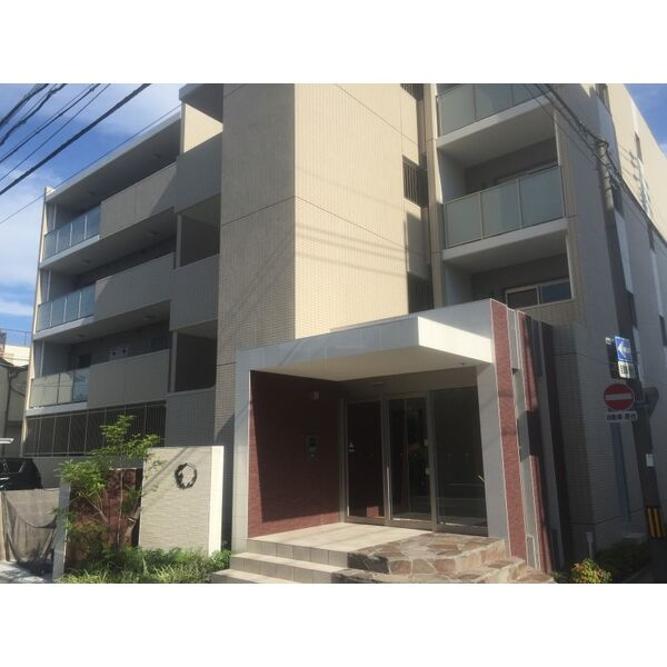 メイベニール　名古屋市賃貸　仲介手数料無料のエントランス