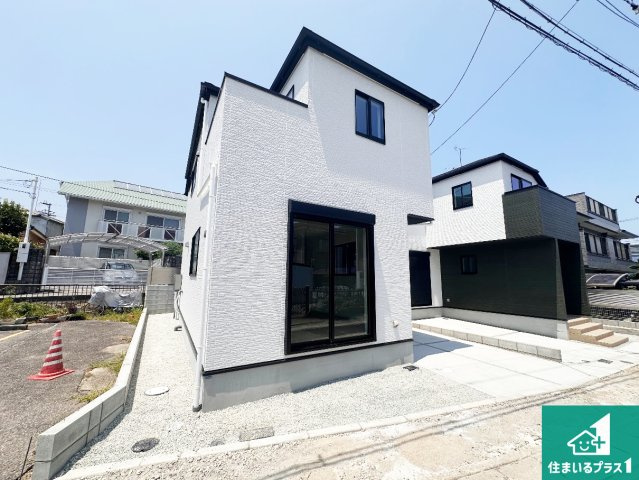 神戸市須磨区須磨本町　第1期　新築一戸建ての外観|安心の10年保証！外観を美しく保ち、雨水で汚れを落とします！気になることがありましたら、お気軽にお問い合わせください！