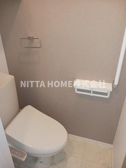 アンソレイエ高浜Ⅰのトイレ|ウォシュレット付きのトイレです◆