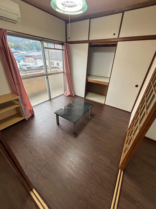 サンハイツ引野口の寝室