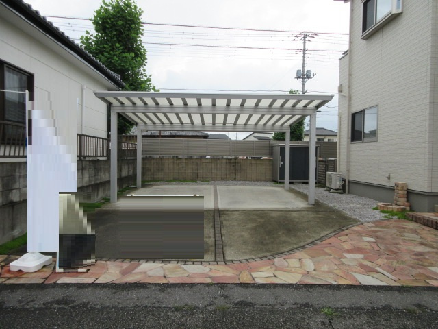 中古戸建　深谷市上野台2939-8（期間限定現況販売）の駐車場