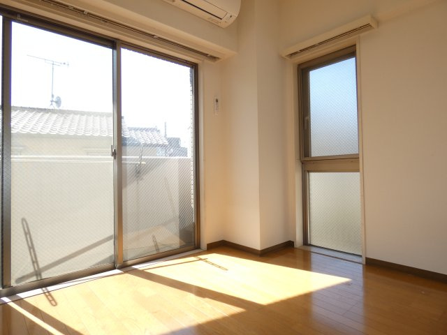 【居間・リビング】 | SBフラッツ | 別号室・参考写真