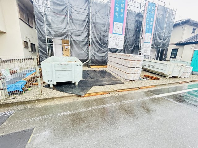 新築　前橋市大利根町第３　クレイドルガーデン　2号棟の駐車場|現地写真　駐車スペースは並列3台分可能です！
