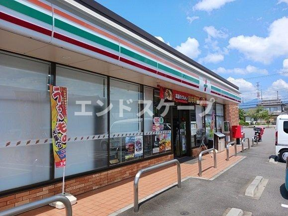 プレッソ高崎Ｂの周辺|セブンイレブン浜川町店まで1700m
高崎、前橋のお部屋探しはエンドスケープまで！お客様の理想お聞かせ下さい♪