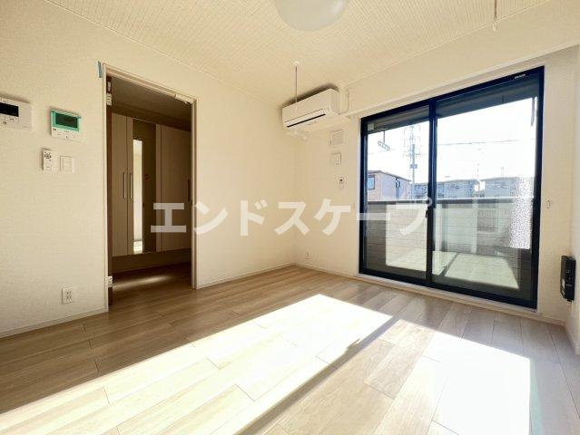 プレッソ高崎Ｂの居間・リビング|高崎、前橋のお部屋探しはエンドスケープまで！お客様の理想お聞かせ下さい♪