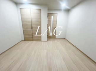 【居間・リビング】 | エクスモーション西日暮里 | 洋室のお部屋です。