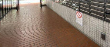 ニュー池袋ハイツのロビー