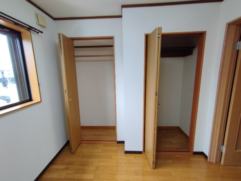 浅井ハイツⅡの収納