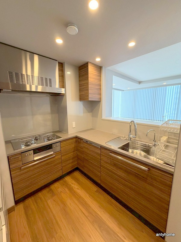 グランドメゾン新梅田タワー THE CLUB RESIDENCEのキッチン